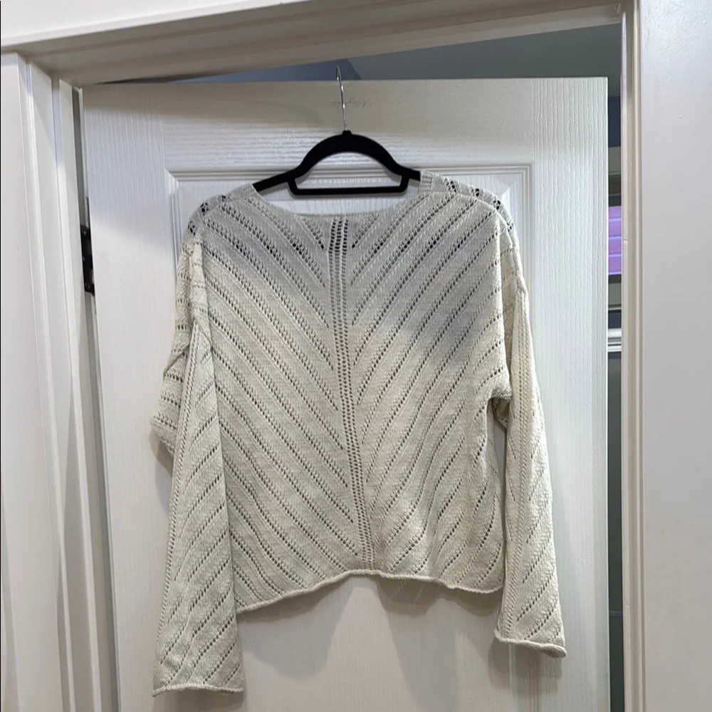 ASOS Cream V-Neck Open Weave Cotton Blend Cropped Sweater - Picture 2 of 3